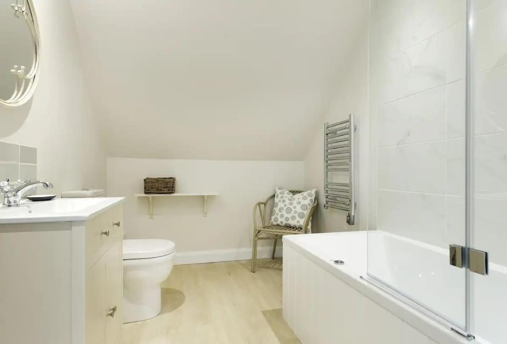 Stone Barn, Contemporary Barn Conversion Cheltenham Kültér fotó